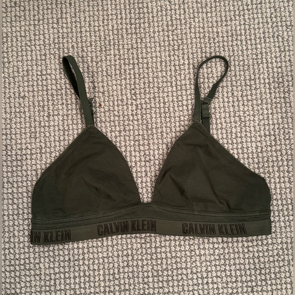 💚CALVIN KLEIN BRALETTE💚